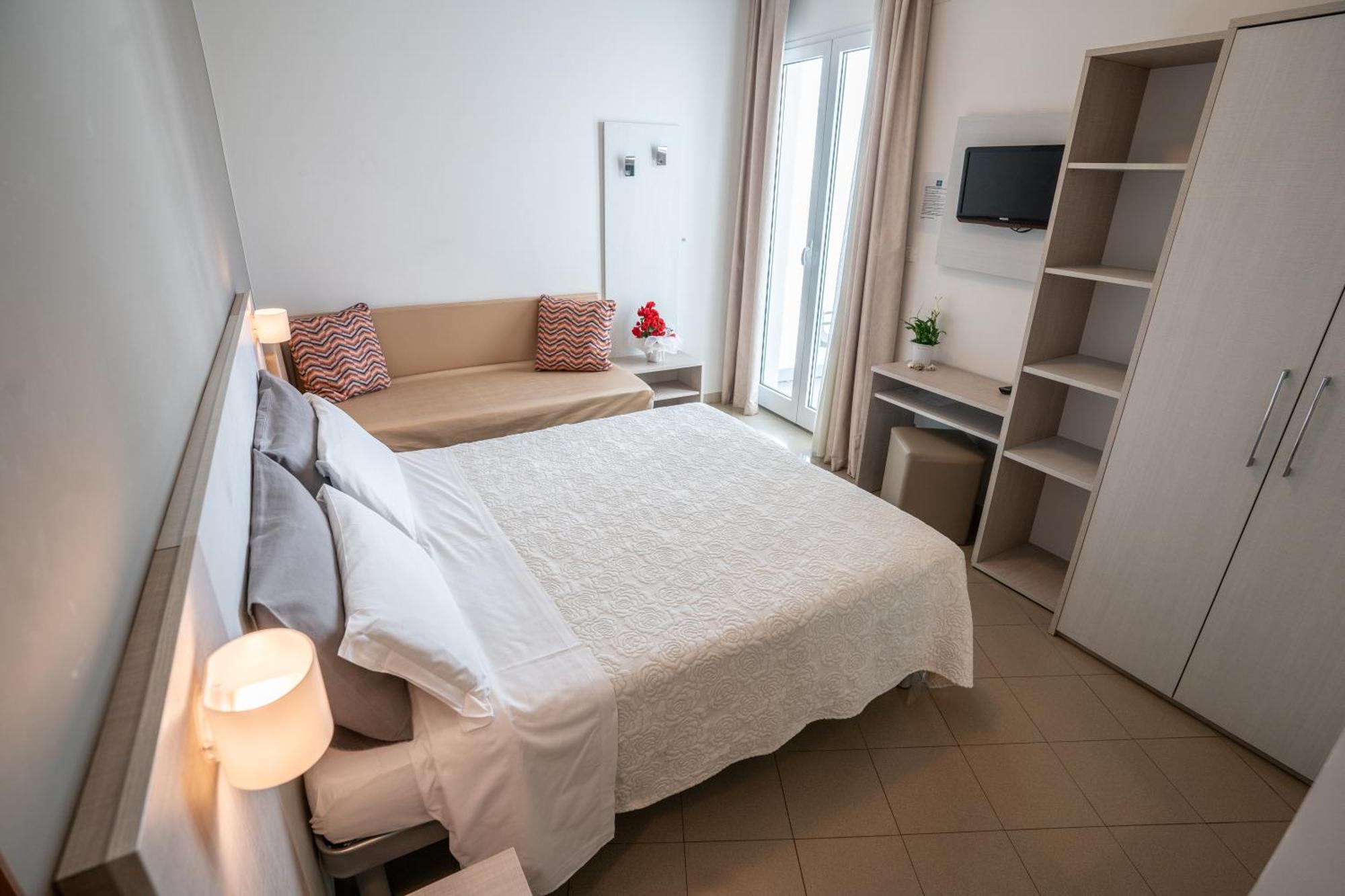 Hotel Caesar 3*